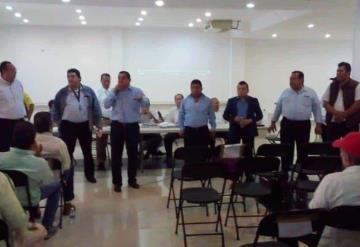 Presentan planillas aspirantes a la delegación de Radio Taxis en Villahermosa
