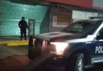Realizan operativo policíaco para evitar saqueos en Comalcalco