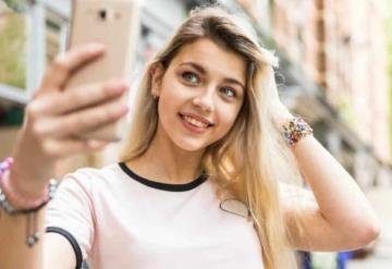 Los nuevos smartphones distorsionan los rasgos faciales, según un estudio