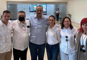 Gobernadores de diferentes estados arriban a tierras tabasqueñas para una visita a la refinería Olmeca
